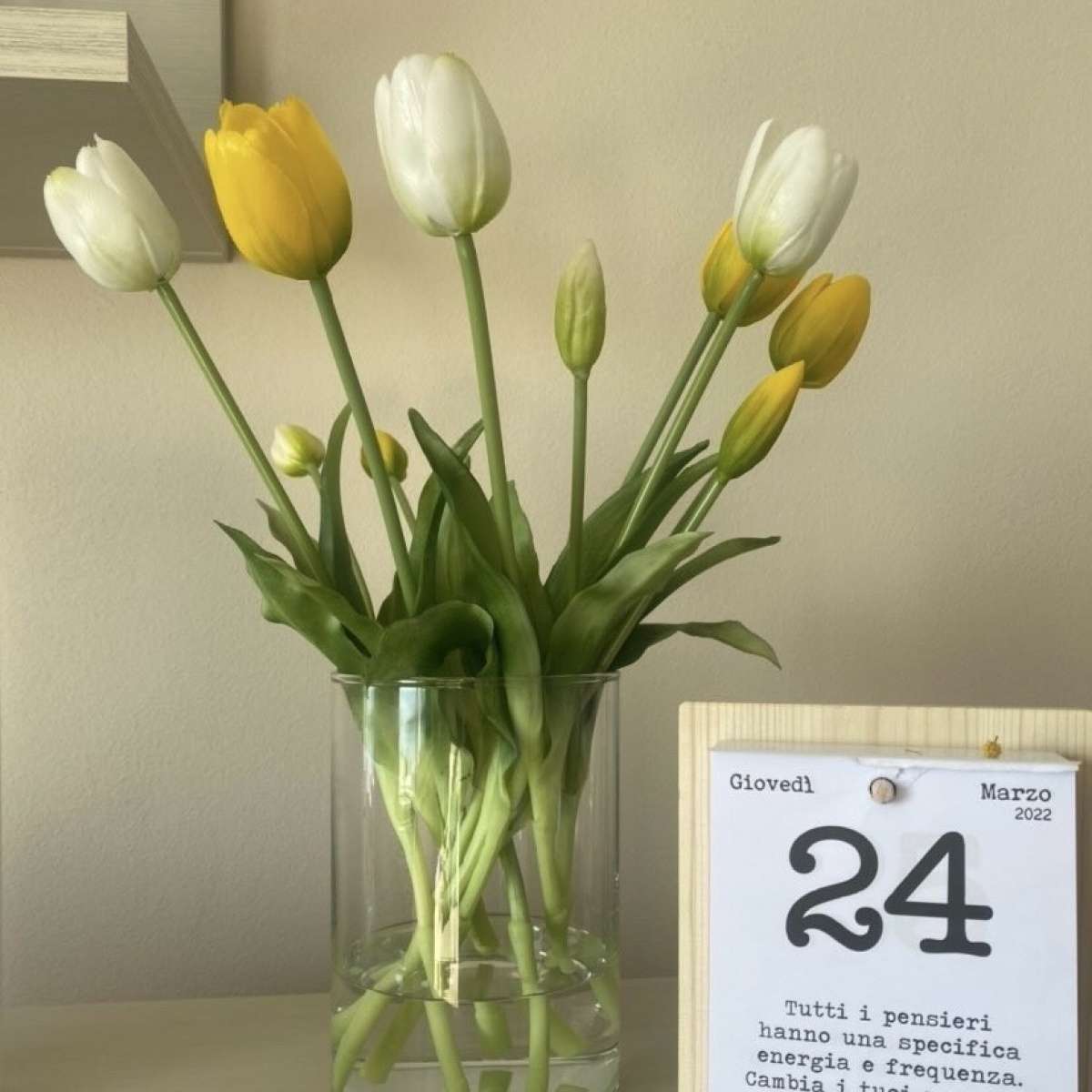 Immagine del prodotto Mazzo Artificiale di Tulipani Piccolo h 40 cm  6 Colori | EDG Enzo De Gasperi
