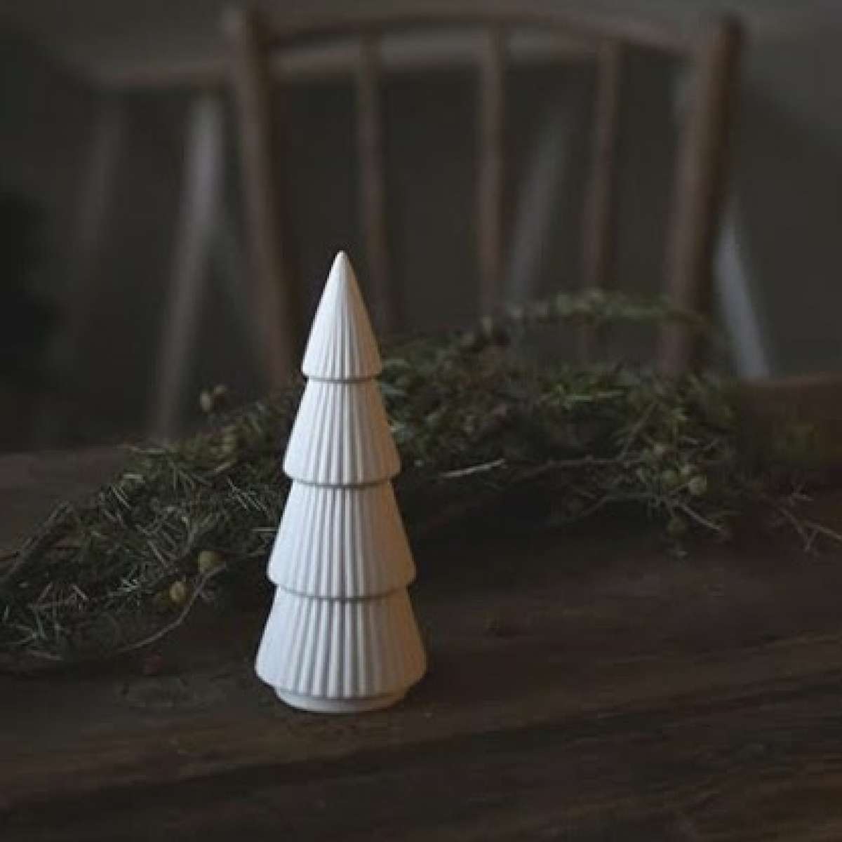 Immagine del prodotto Albero di Natale Gransund in Ceramica opaca Bianca (4 misure) | Storefactory