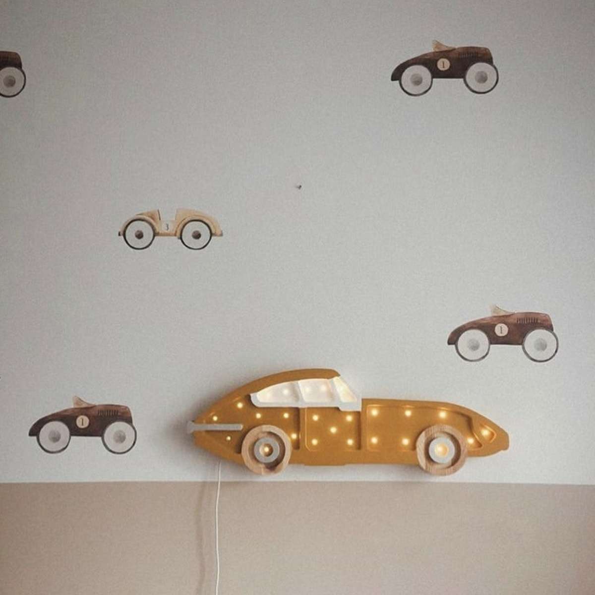 Immagine del prodotto Lampada in Legno Race Car Mustard | Little Lights