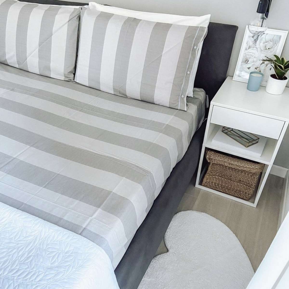 Immagine del prodotto Completo Letto Singolo Righe in 100% Cotone (2 Colori) | Pietro Zanetti Home