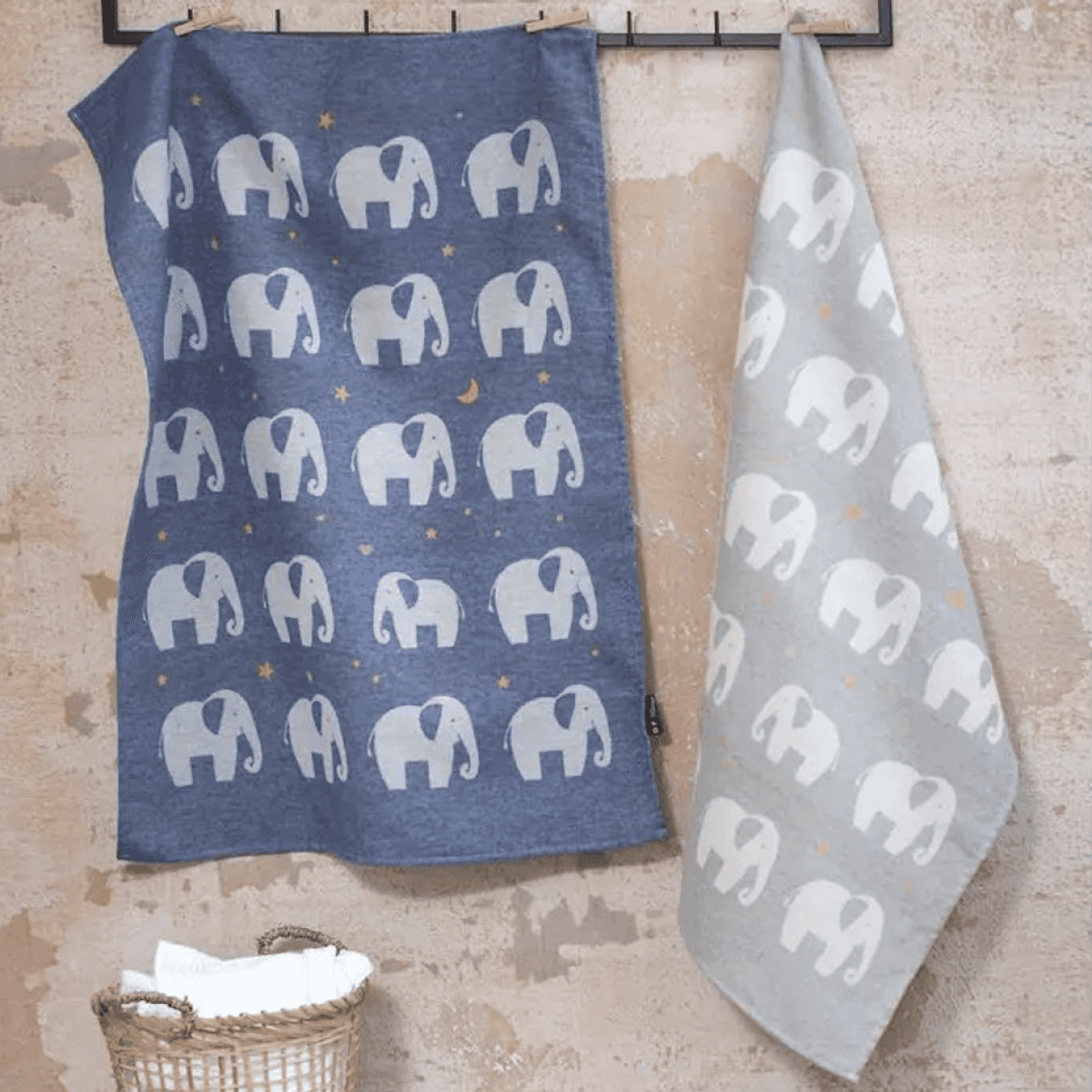 Immagine del prodotto Copertina Baby Elephants in Cotone Double Face 65x90 cm (2 Colori) | David Fussenegger