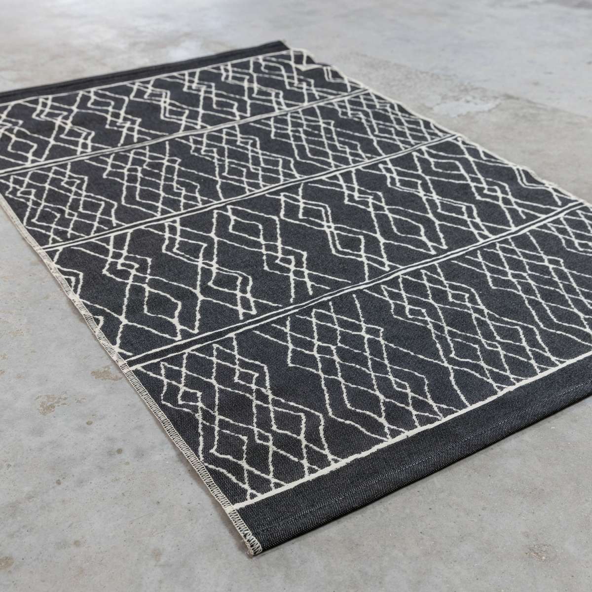 Immagine del prodotto Tappeto Intreccio in Cotone Riciclato Double Face 75x120 cm | David Fussenegger