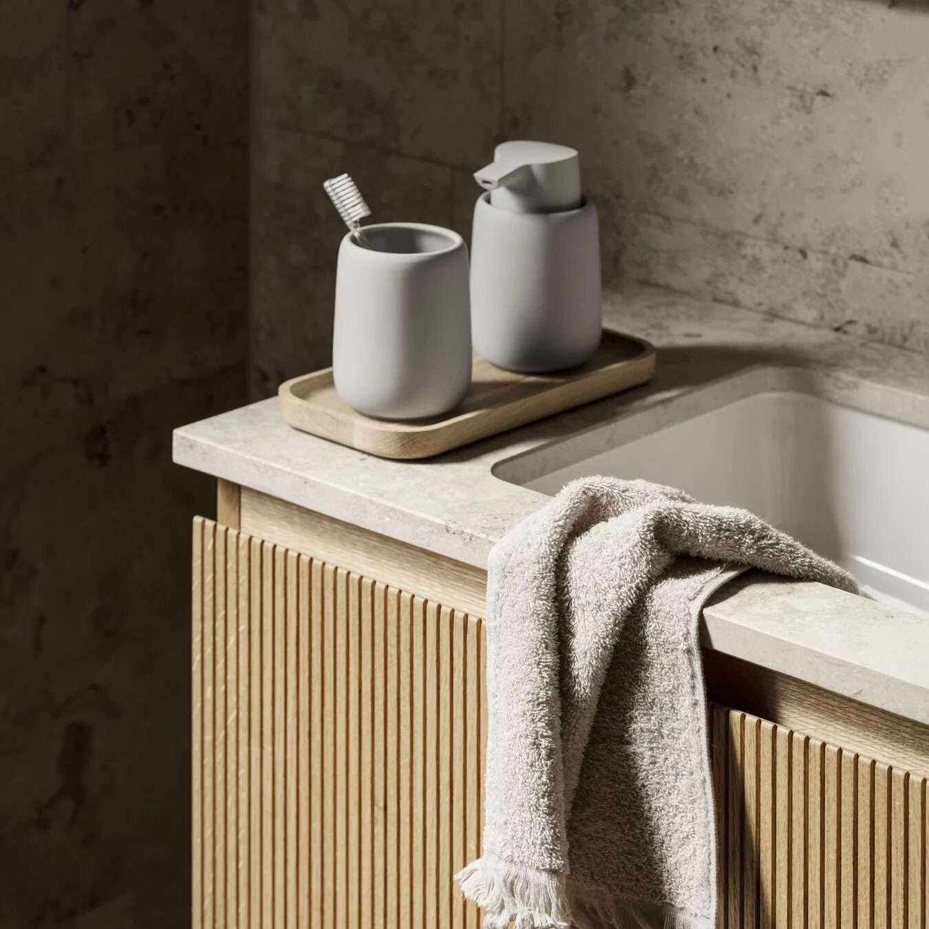 Immagine del prodotto Dispenser Sapone SONO - 7 Colori | Blomus